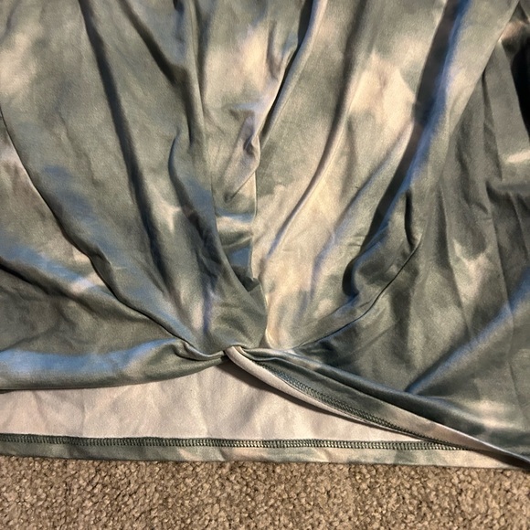 Abercrombie  girls Tie-Dye Long Sleeve Top - Picture 4 of 5